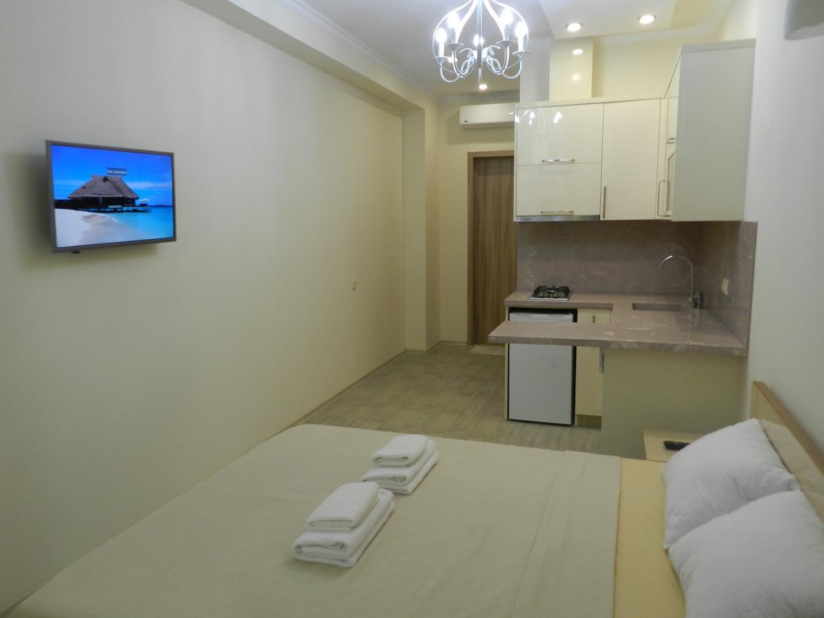 Subtropic Apartments Batumi Exterior photo