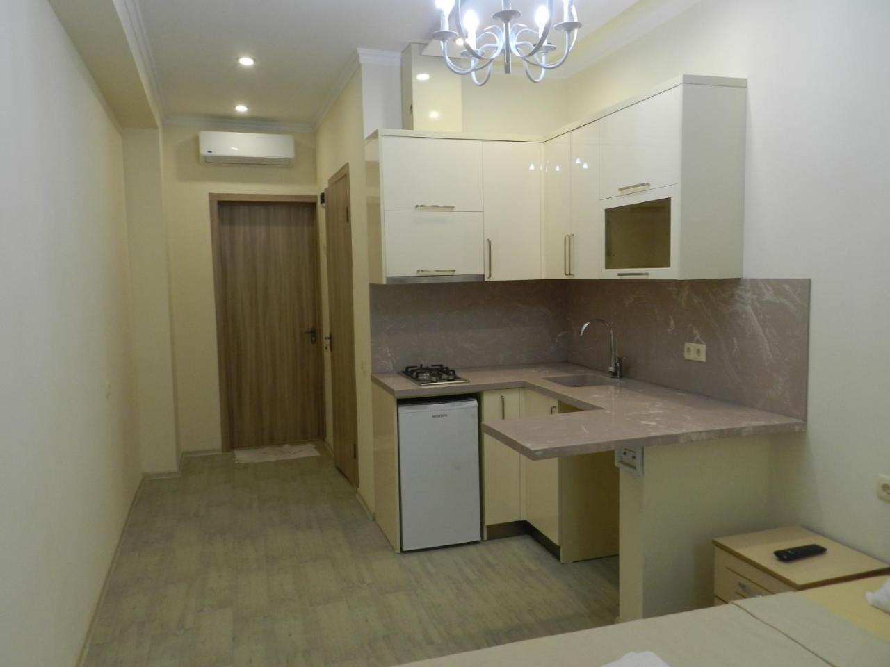 Subtropic Apartments Batumi Exterior photo